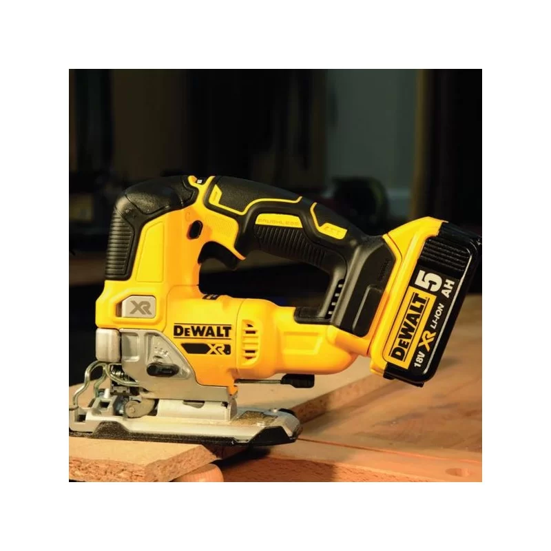 Wyrzynarka 18,0V XR BL 135mm DEWALT 2x4Ah TSTAK