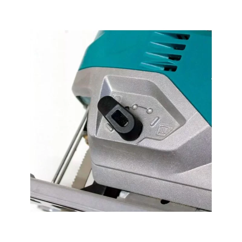 Wyrzynarka 650W + KUFER MAKITA