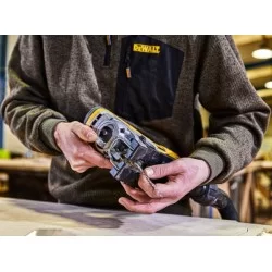 Wyrzynarka DEWALT DW331KT 701W 130mm gł/cię
