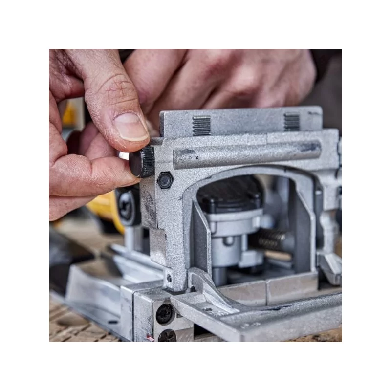 Frezarka lamelownica 18V 2x5Ah DeWALT DCW682P2