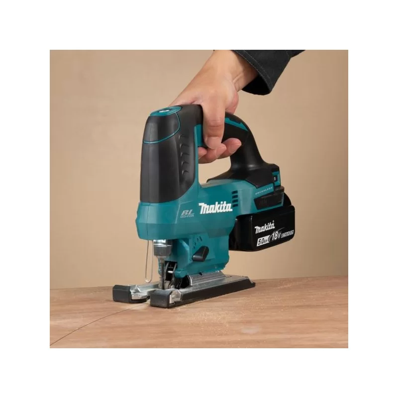 Wyrzynarka 18V LXT 5-biegów 2x5Ah Makita DJV184RTJ