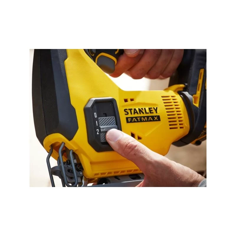 Wyrzynarka 18V 2x4Ah STANLEY FATMA V20 SFMCS600M2K
