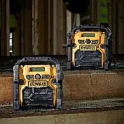 Radio kompaktowe DEWALT DCR019 FM/AM XR Li-Ion
