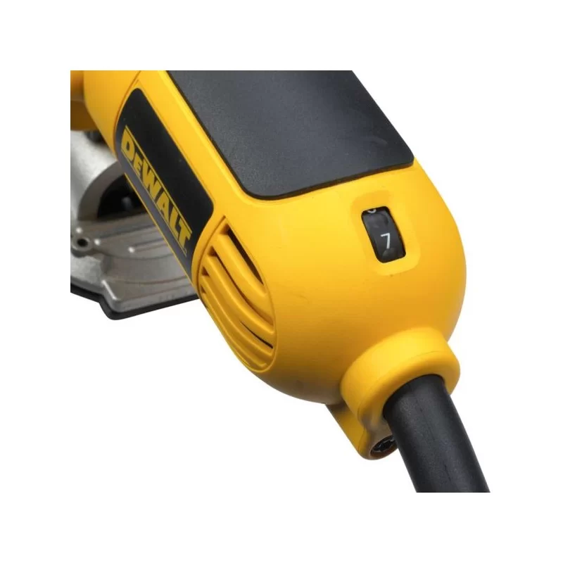 Wyrzynarka DEWALT DW333KT 701W 130mm gł/cię