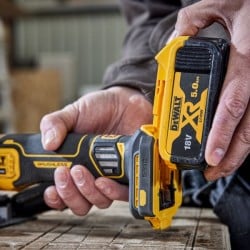 Frezarka lamelownica 18V 104x20mm DeWALT DCW682N