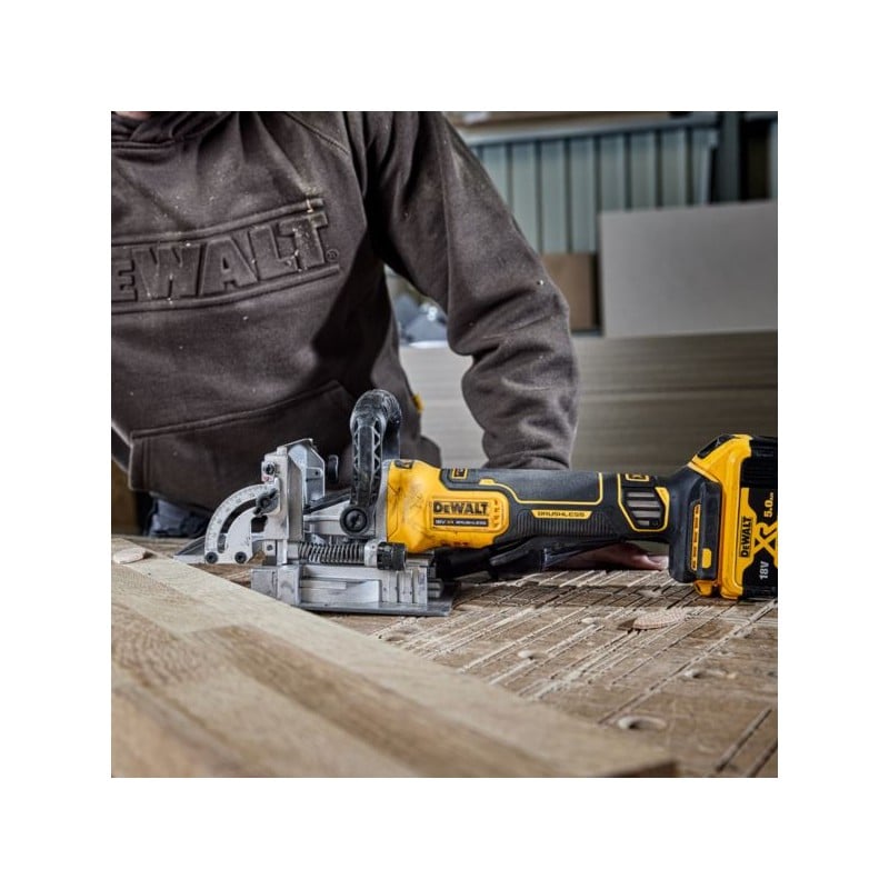 Frezarka lamelownica 18V 104x20mm DeWALT DCW682NT