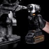 Zestaw COMBO DeWALT DCK200MM2T McLaren F1 wkrętarka DCD85M i zakrętarka DCF85M + 2x4Ah, ładowarka i walizka