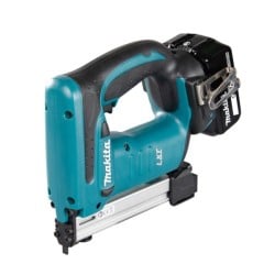 Zszywacz do szybkiego łączenia płyt MDF Makita DST221RFJ LXT 18V 2x3Ah 0,6 x 1,2 Ga 10,5x10 - 22 mm walizka
