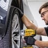 Klucz udarowy DeWALT DCF899P2 XR 18V 2x5Ah BL 950Nm 1/2'' + zestaw 7 nasadek udarowych DeWALT DWMT74737-0 rękawice walizka