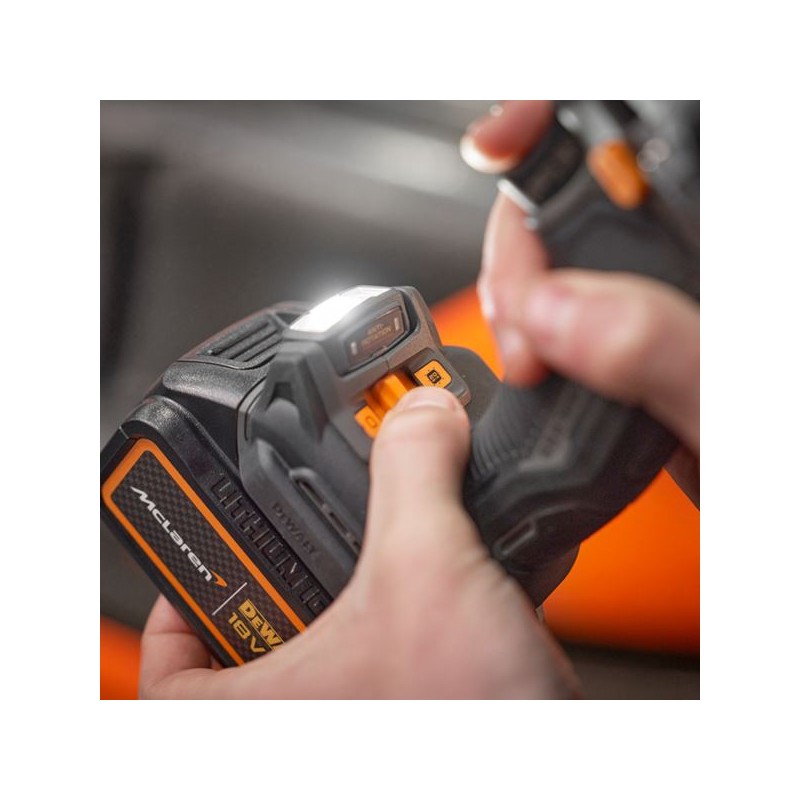 Wkrętarka udarowa DeWALT DCD85MM2T McLaren F1 XR 18V 2x4Ah BL 90Nm walizka