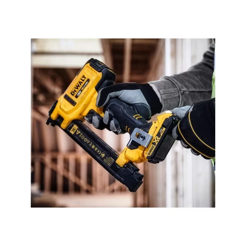 Zszywacz do kabli 18V DeWALT DCN701N BODY