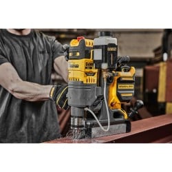 Wiertarka magnetyczna DeWALT DCD1623X2G 18V BL XR 1100W 2x9Ah 50mm walizka