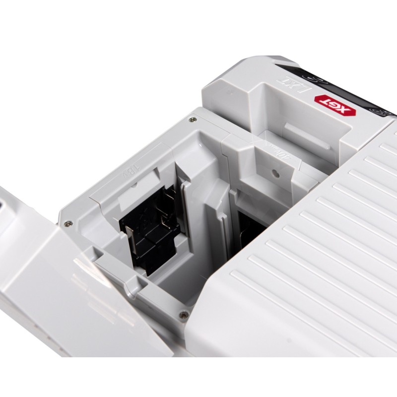 Akumulatorowa chłodziarka-ogrzewacz Makita CW003GZ01 XGT/LXT 40V/18V 7l BODY