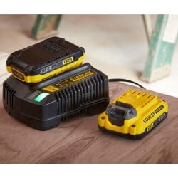 Ładowarka STANLEY FATMAX V20 18V 1,25A SFMCB11 1 szt.