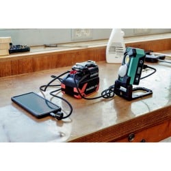 Adapter ładowarka powerbank Metabo PC 18-65 600409000 18V 65W 3A USB-C CAS