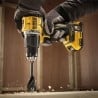 Akumulatorowa wiertarko-wkrętarka udarowa DeWALT DCD799D2T-QW 18V XR 74 Nm BL 2x2Ah walizka