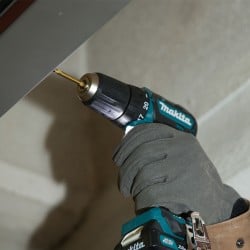 Wiertarko-wkrętarka Makita DF332DSAE 12V MAX CXT 2x2Ah 35Nm BL XPT walizka