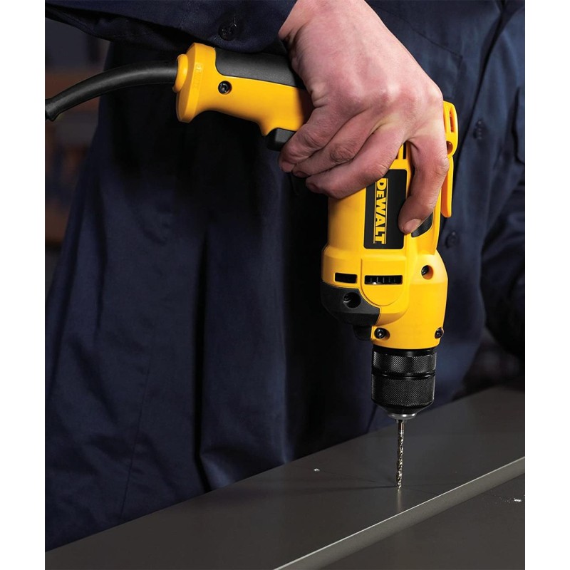 Wiertarka DEWALT DWD112S 701W 10,9Nm uchw samozaci