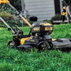 Kosiarka 2x18V z napędem 2x9Ah DeWALT DCMWSP564X2