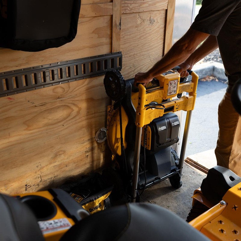 Kosiarka akumulatorowa DeWALT DCMWSP156N 2x18V napęd body