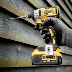 Zestaw elektronarzędzi udarowych COMBO DeWALT DCK266P3T 18V XR BL 3x5Ah walizka