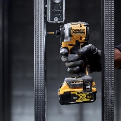 Zestaw COMBO 2 DCD800 + DCF850 DeWALT DCK2051E2T
