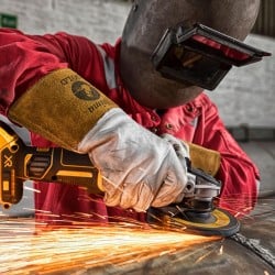 Zestaw 3 elektronarzędzi 2x5Ah DeWALT DCK384P2T