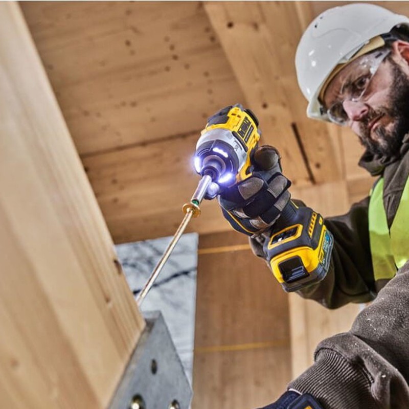 Zestaw COMBO DeWALT DCK2200H2T-QW wkrętarka DCD1007 i zakrętarka DCF860 2x5Ah PowerStack