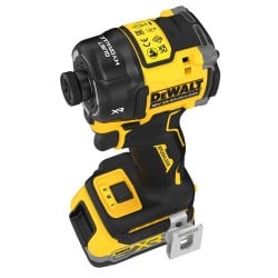 Zakrętarka udarowa olejowa DeWALT DCF870E2T 18V XR 2x1,7Ah BL 50Nm