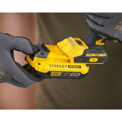 Zakrętarka udarowa STANLEY FATMAX SFMCF830D2K-QW V20 18V 203Nm 2x2Ah walizka