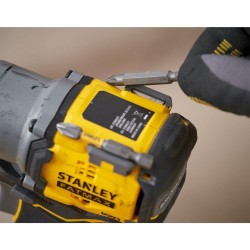 Zakrętarka udarowa STANLEY FATMAX SFMCF830D2K-QW V20 18V 203Nm 2x2Ah walizka