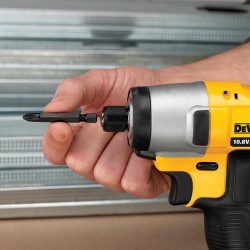 Zakrętarka DeWALT DCF815D2 udar 10,8V 2x2Ah 107Nm