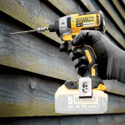 Zakrętarka udarowa DeWALT DCF887N XR 18V 1/4’’ 205Nm BL BODY karton