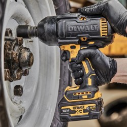 Klucz udarowy 18V 1355Nm 2x5Ah DeWALT DCF900P2T