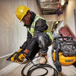 Kompresor akumulatorowy 54V 9bar DeWALT DCC1054T2