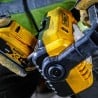Latarka akumulatorowa LED 12-18V DeWalt DCL077-XJ