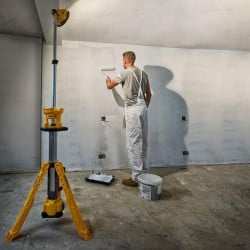 Lampa DEWALT DCL079 18V LED statyw body