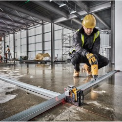 Laser krzyżowy DEWALT DCE089D1R 10,8V czerwony