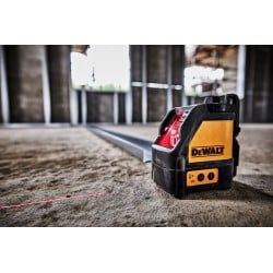 Laser krzyżowy DEWALT DW088K 15m czerwony