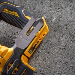 Młotowiertarka SDS+ 1,4J 18V 2x5Ah DeWALT DCH172P2