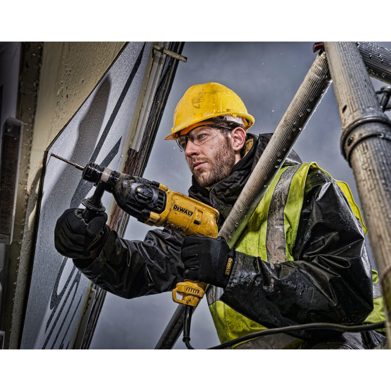 Młotowiertarka DeWalt D25033 SDS+ 710W 2,0J
