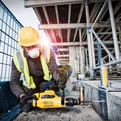 Młot udarowy DEWALT D25810K 1050W SDS-MAX 7,1J walizka