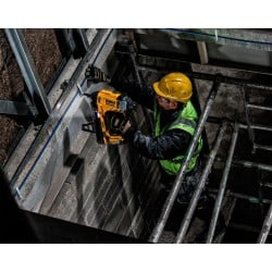 Gwoździarka osadzak do betonu DeWALT DCN890P2 18V BL XR 2x5Ah walizka