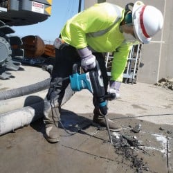 Młot udarowo-obrotowy Makita HR4013C 1100 W SDS-MAX 8J 40mm AVT walizka