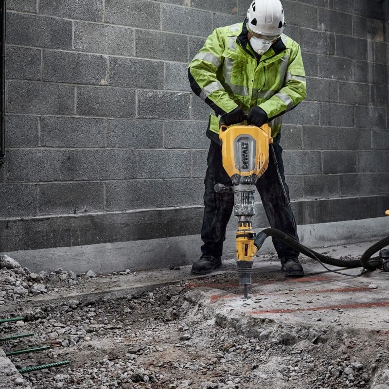 Młot udarowy SDS MAX 27J 1700W DeWALT D25911K