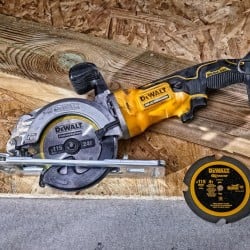 Pilarka tarczowa 115mm Powerstack DeWALT DCS571E1T