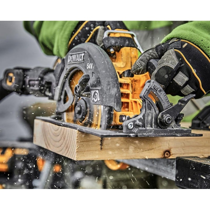 Pilarka tarczowa DeWALT DCS578N 54V 190mm BODY FV
