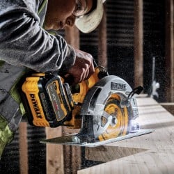 Pilarka 190mm FLEXVOLT ADVANTAGE DeWALT DCS573T1