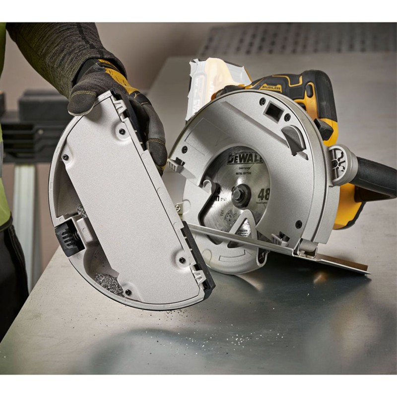 Pilarka do metalu DeWALT DCS383N 18V XR BL 184mm 48T BODY karton