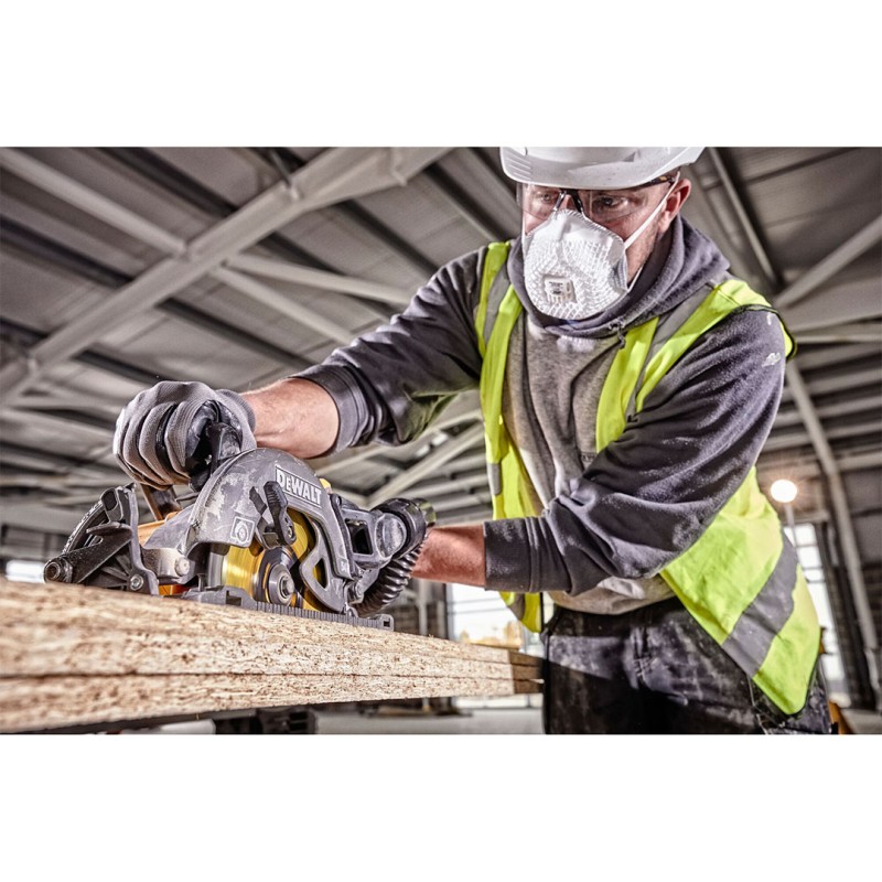 Pilarka tarczowa DeWALT DCS577N FLEXVOLT XR BL 54V 190mm z tarczą